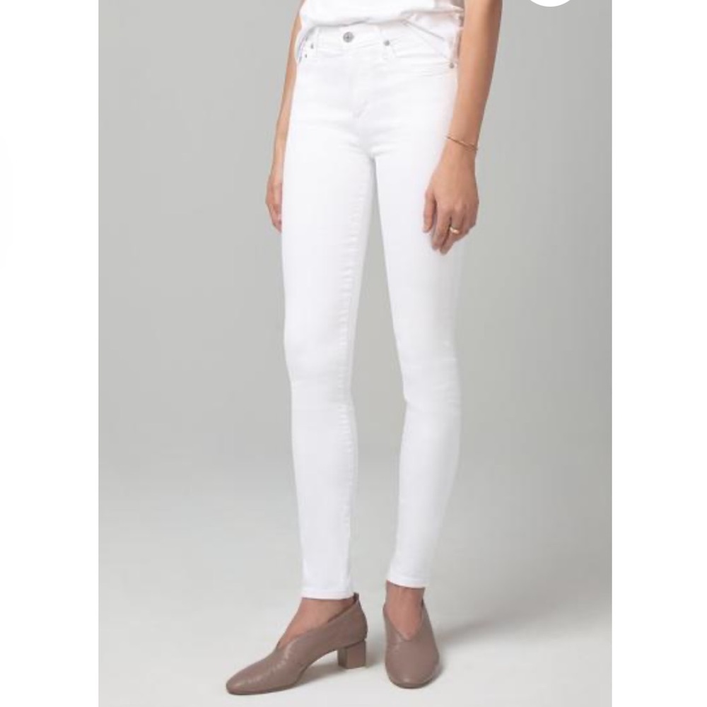Citizens of humanity rocket crop high rise skinny jeans.